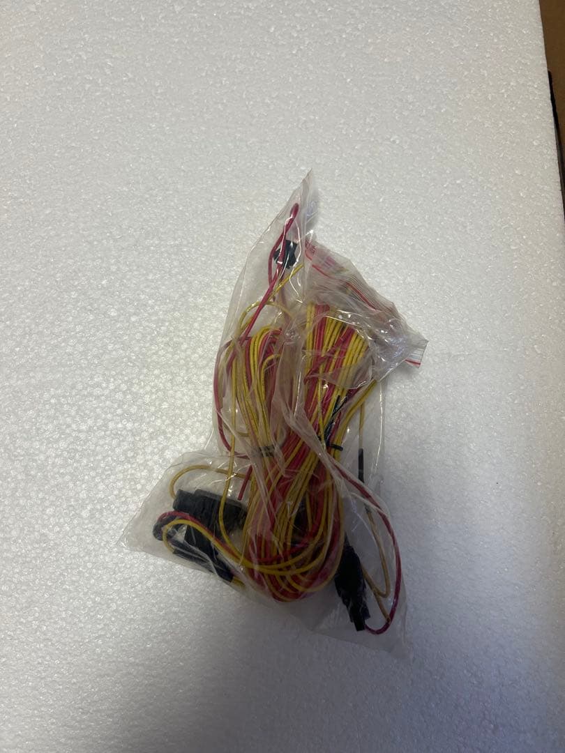 ★ハイエース ヴァレンティ ULTRA Y(ガンマ) LEDテールランプ　レッド