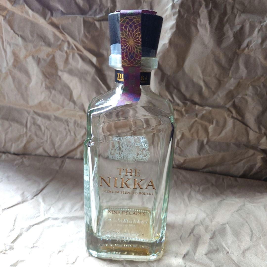 THE NIKKA IX周年記念ブレンデッドウイスキー空き瓶