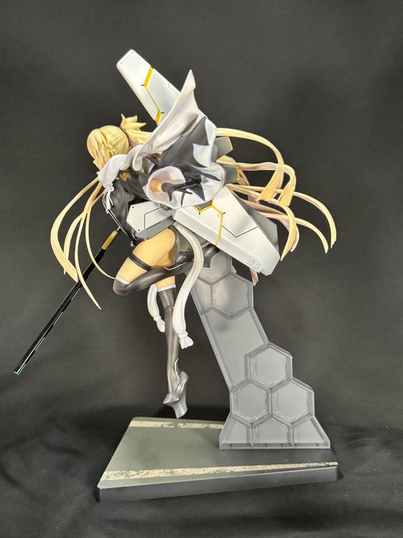 FGO アサシン オキタ・J・ソウジ 1／7スケールフィギュア