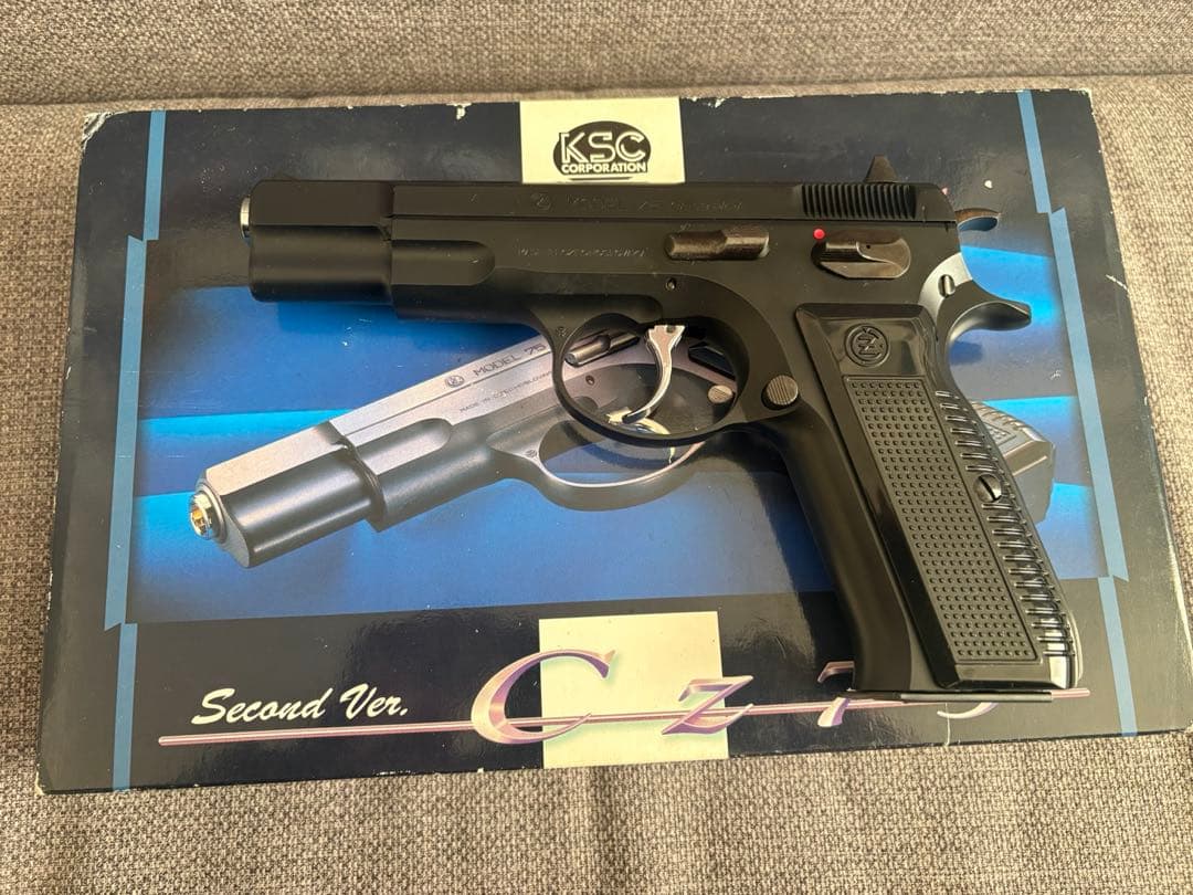 KSC CZ75 外観美品　ガス漏れあり