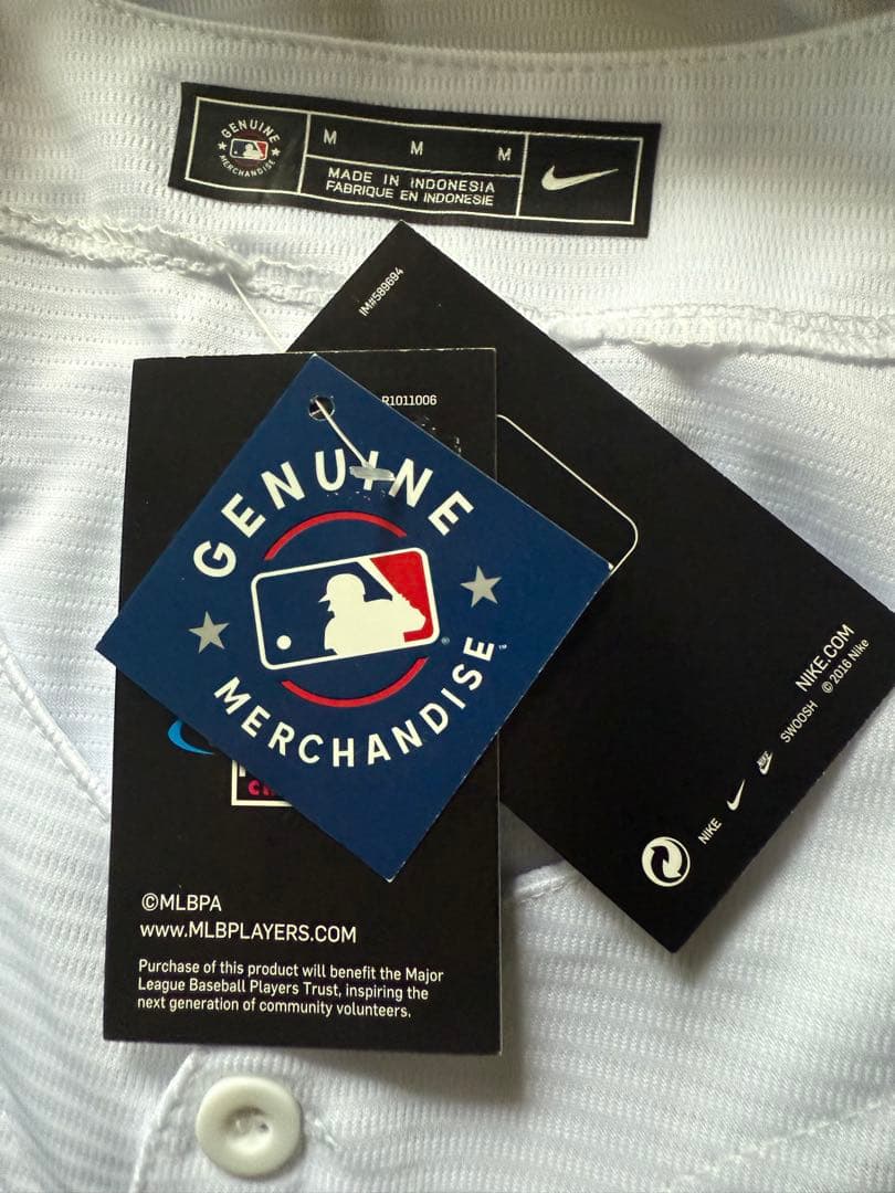 新品タグ付き　大谷翔平　ドジャース ワールドチャンピオンユニフォーム　M