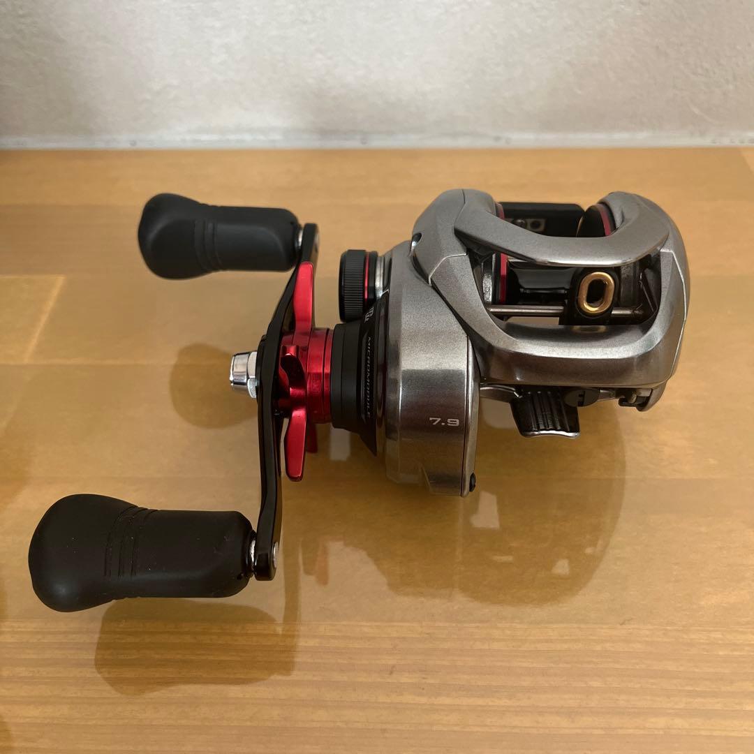 SHIMANO 21スコーピオンMD 300 右ハンドル