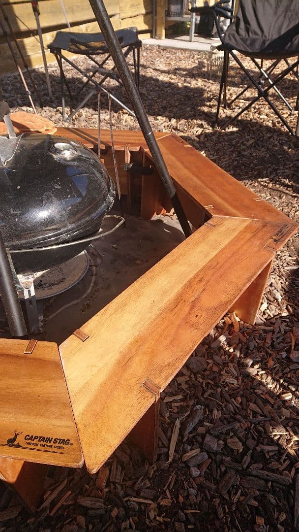 キャプテンスタッグ 八角形焚き火台 ヘキサテーブル