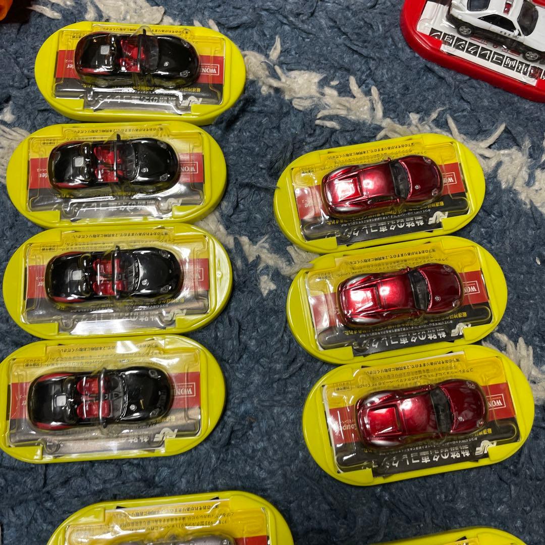 フェラーリ、ポルシェ、他スポーツカーなど69台　未開封コンビニ缶コーヒーおまけ