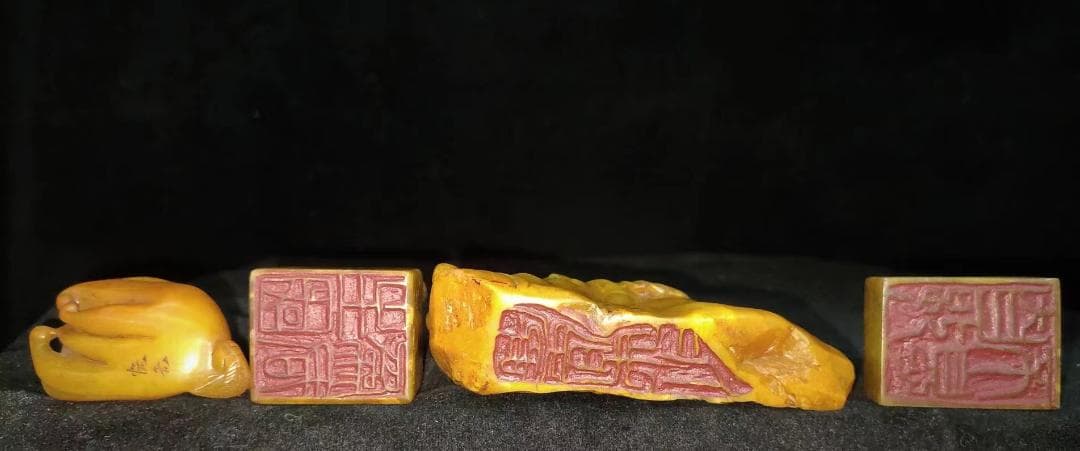 中国古美術・田黄石の印鑑セット・純手彫り・木箱付・細密彫・篆刻・案頭・文房具