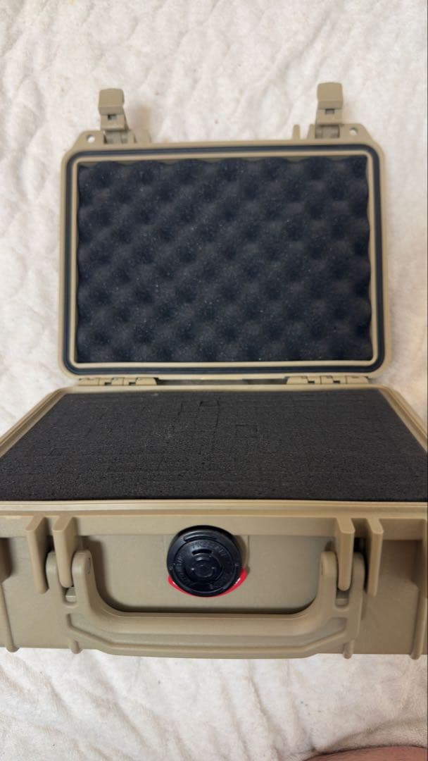 PELICAN 1150 デザートタン