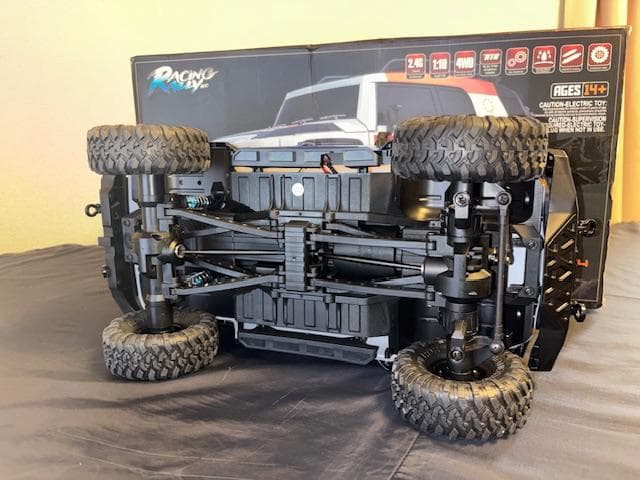 1/10　クローラー　HB-ZP1007（中国製）