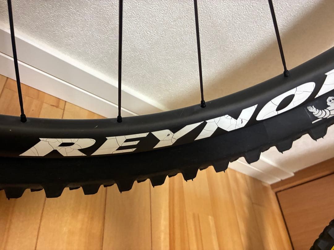 T*i様 29インチカーボンホイールReynolds i9 hydraハブ XG