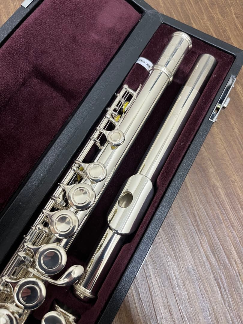 中古　ヤマハ　フルート　YFL-211