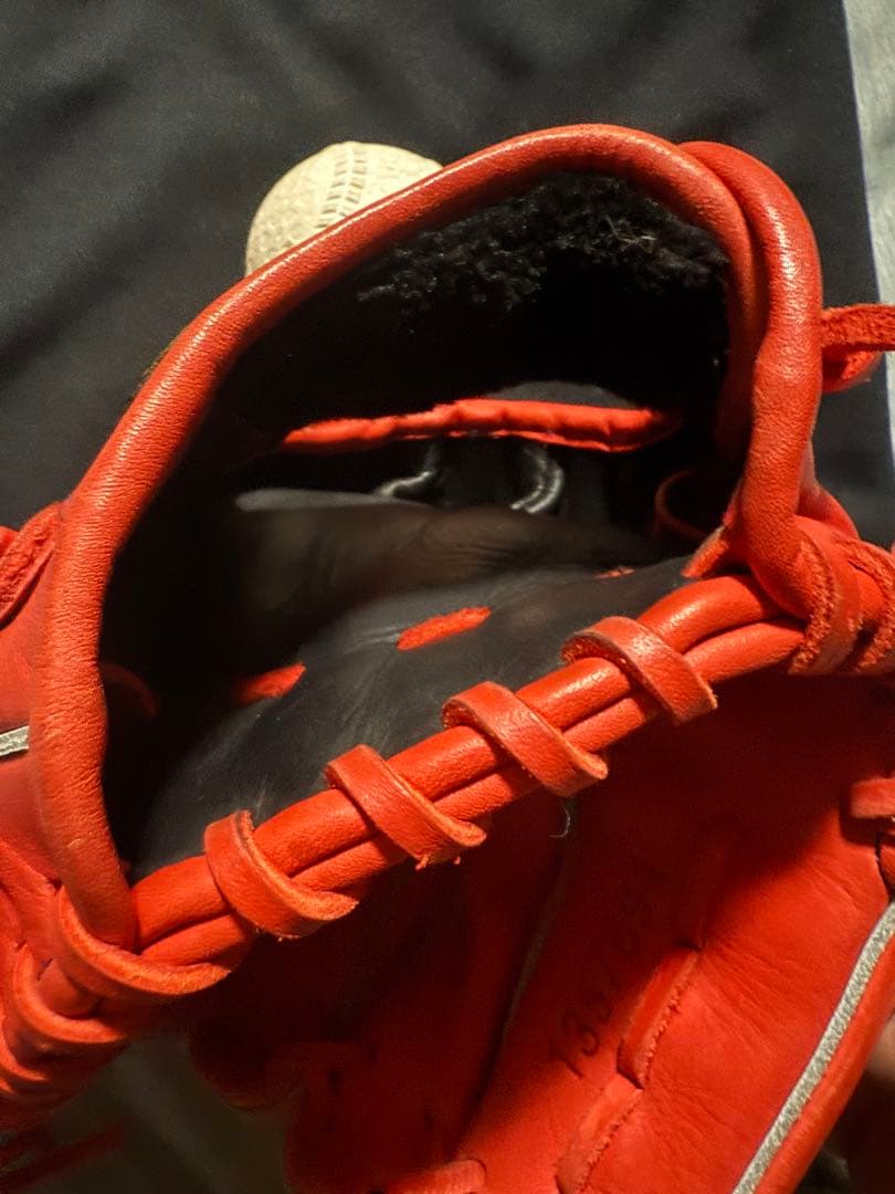 Under Armour オレンジ レザー　ピッチャーグローブ　左