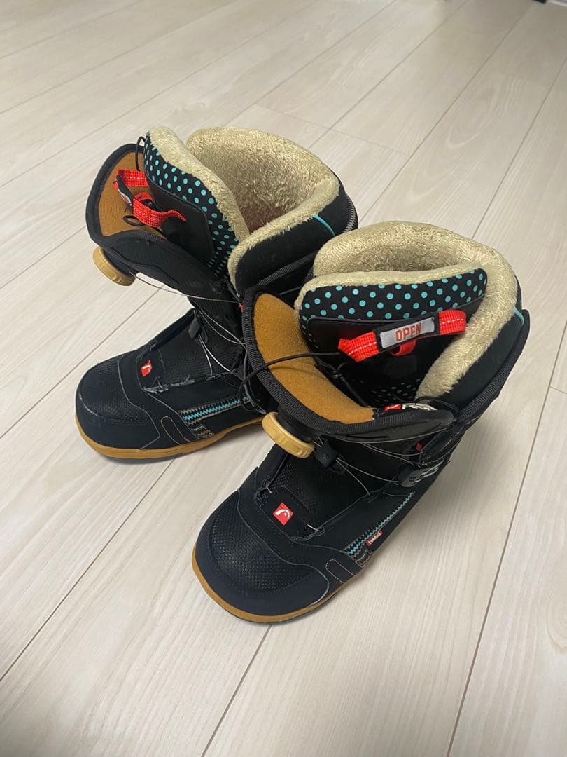 headスノーボードブーツ(女性用) ブラック/ゴールド