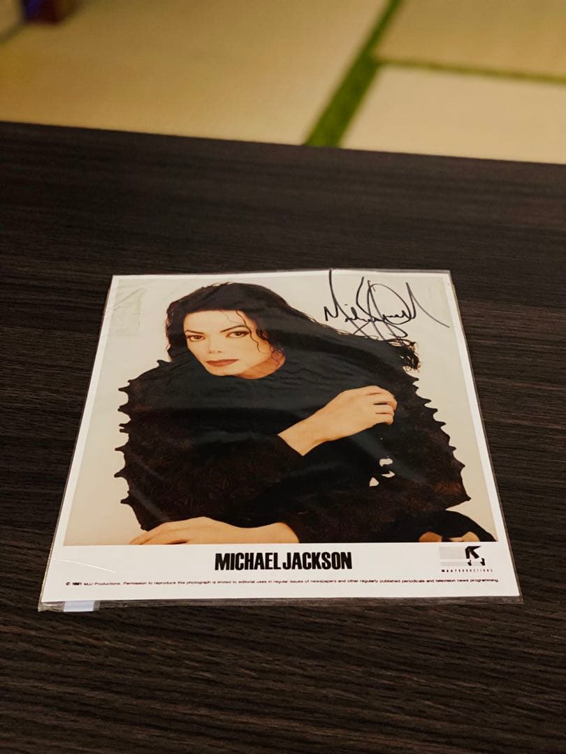 Michael Jackson サイン入りポートレート