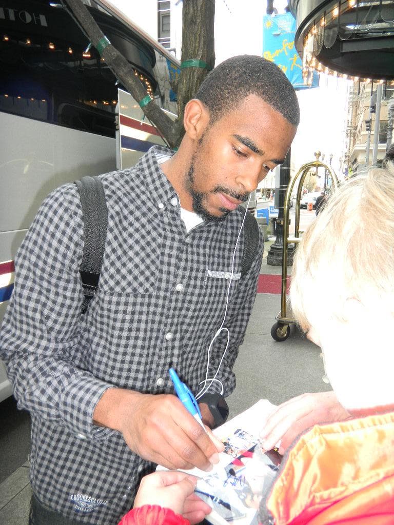 ◆NBAメンフィス・グリーズリーズ◆マイクコンリー母校オハイオ州大　直筆サイン帽