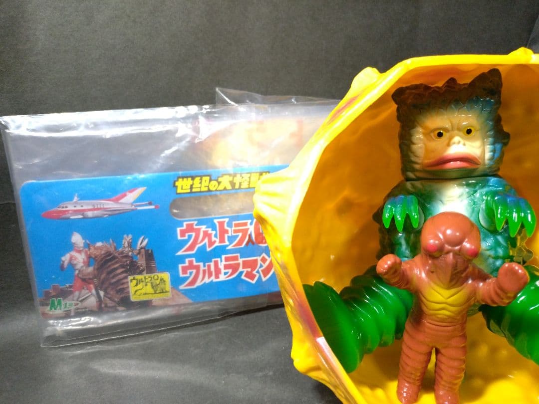 ガラダマ、ガラモン、セミ人間、M1号