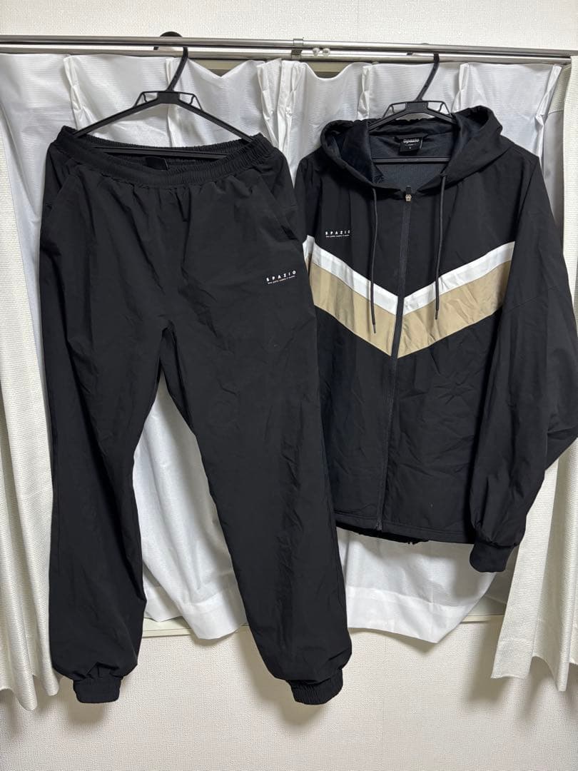 spazio フットサルウェア　上下セット　ウィンドブレーカー　サッカー　パンツ