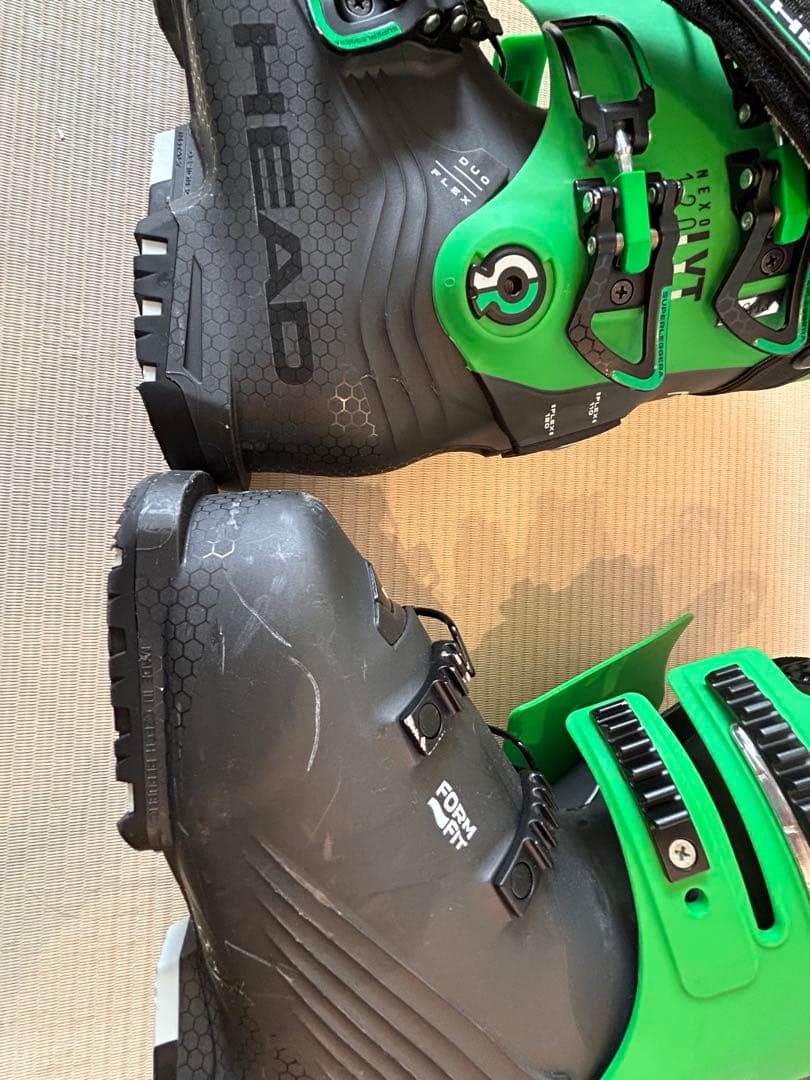 最終値下げ　HEAD スキー ブーツ グリーン