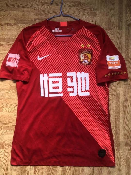 【選手支給品】2019年広州恒大CSLユニフォーム　19番フェルナンジーニョ選手