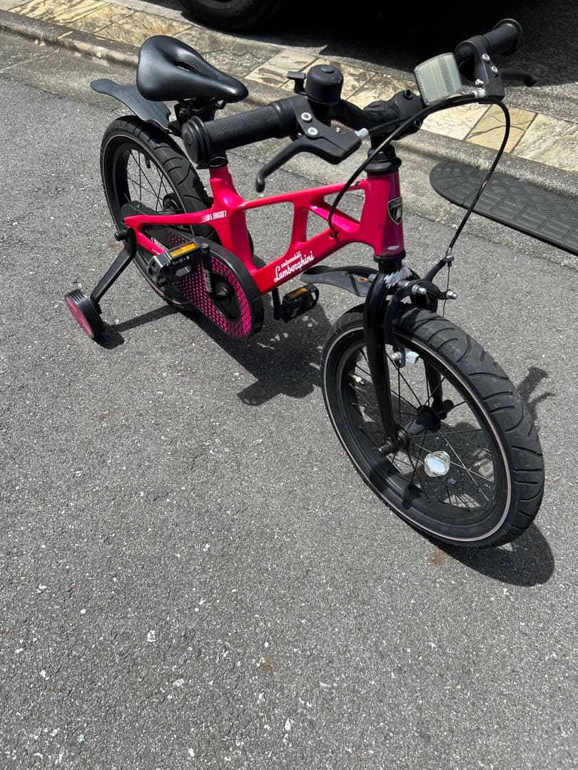 子供用　自転車　16インチ　ランボルギーニ