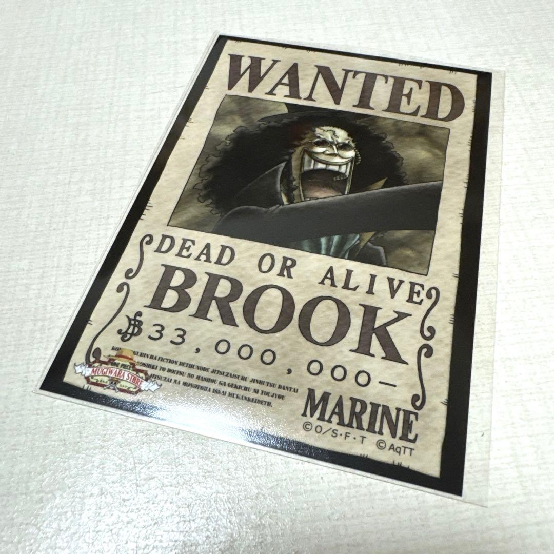 ワンピースタワートンガリ缶バッジ ブルック2種&4周年ステッカー他ブルックセット