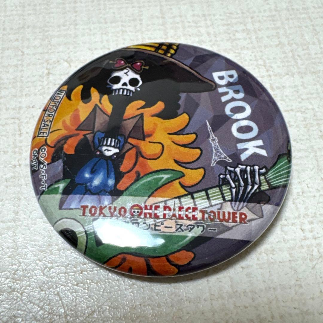ワンピースタワートンガリ缶バッジ ブルック2種&4周年ステッカー他ブルックセット