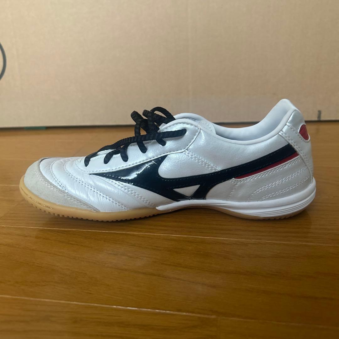 MizunoMorelia サッカーシューズ　ホワイト/ブラック/レッド23cm