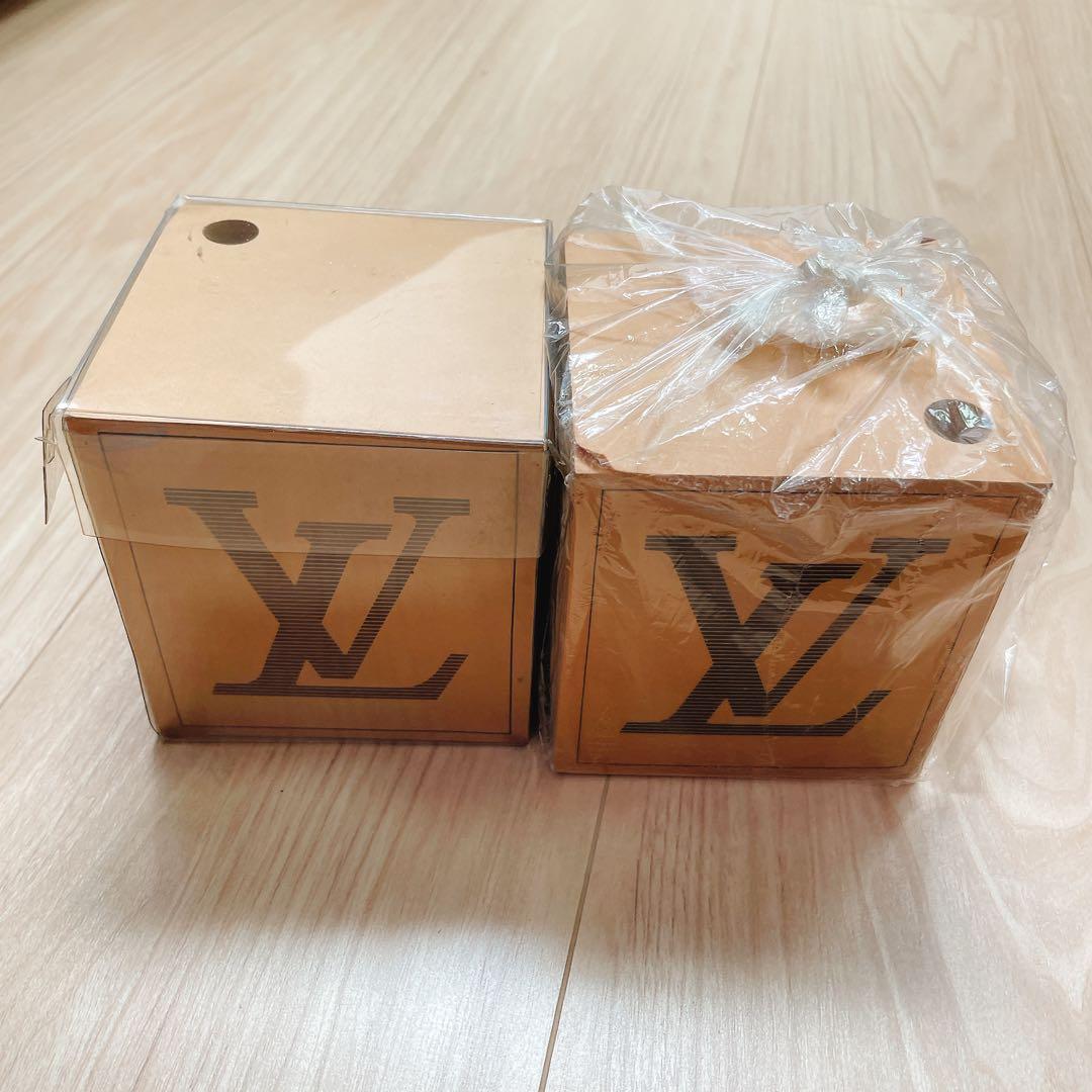 ルイヴィトン　メモパッド　メモ帳　キューブ型　VUITTON 【非売品】