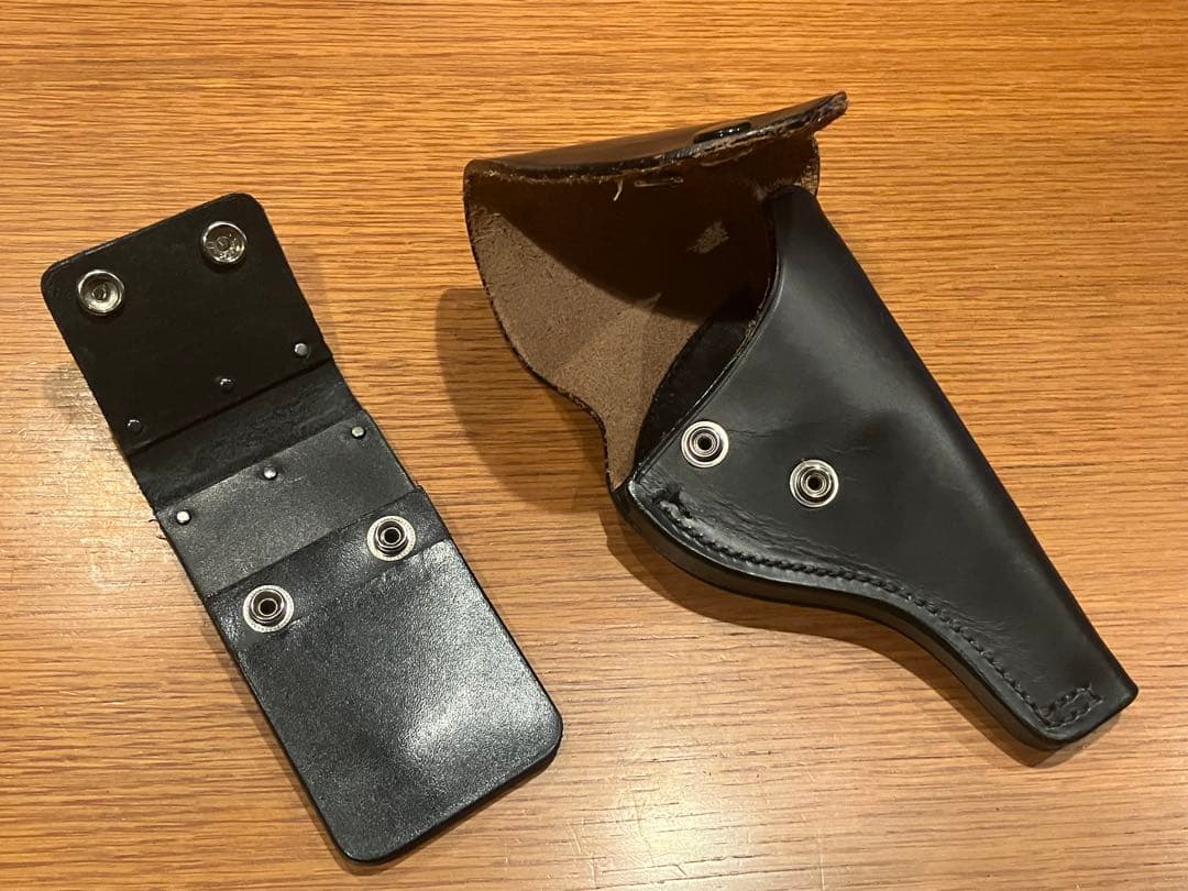 調整板付きホルスター　警察グッズ