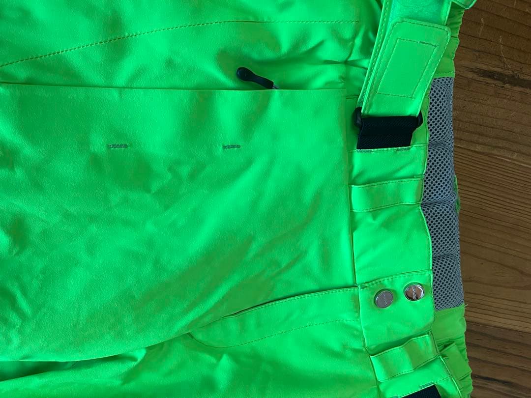 k*u様 未使用 ONYONE オンヨネ スキーウェアメンズ Ｍ 上下