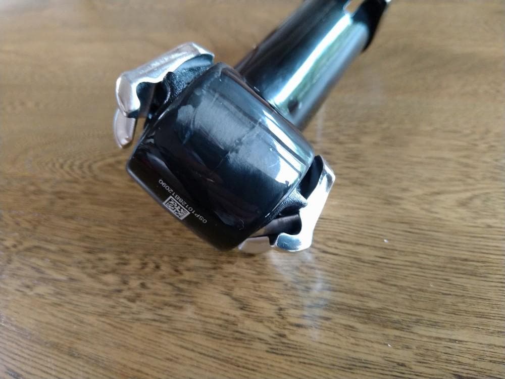 TREK新車外しBontrager カーボンシートマスキャップ135mm