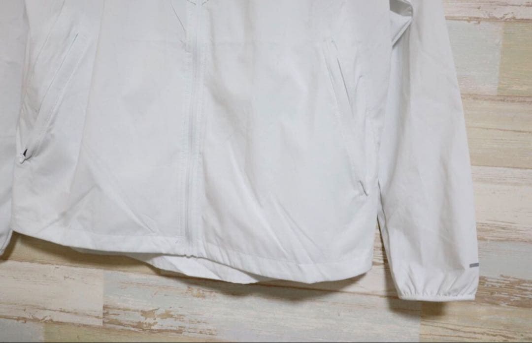 ナイキ　インポッシブリー ライト キプチョゲ　レペル ウィンドランナージャケット