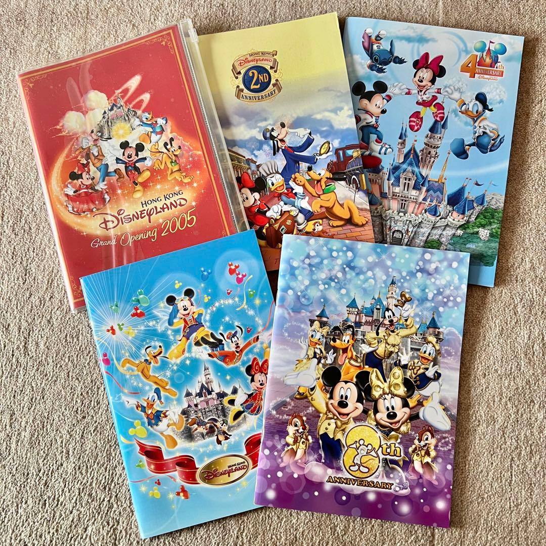 香港ディズニー 10周年ノート5冊セットです。