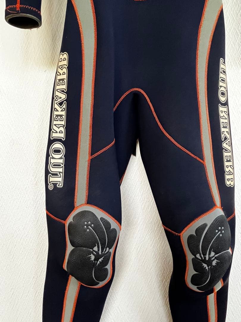 BREAKER OUTのレディースディスフェスフルウェットスーツ