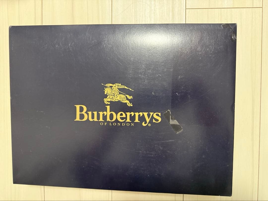 未使用品　Burberry 膝掛け