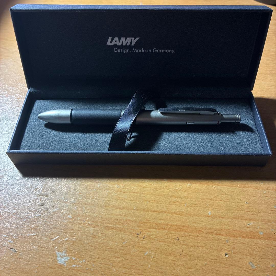 LAMY 4pen 廃盤品