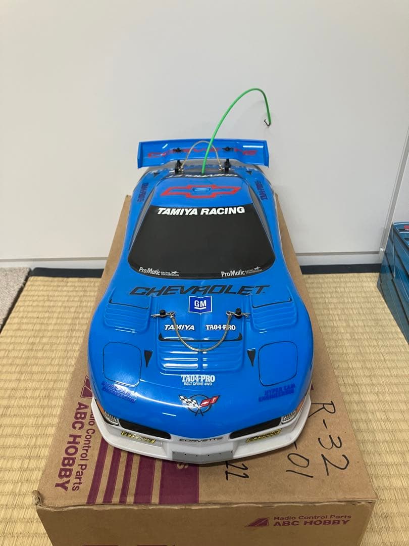 タミヤTA-04 PRO OP多数プロポアンプサーボ付き【大幅値下げ】