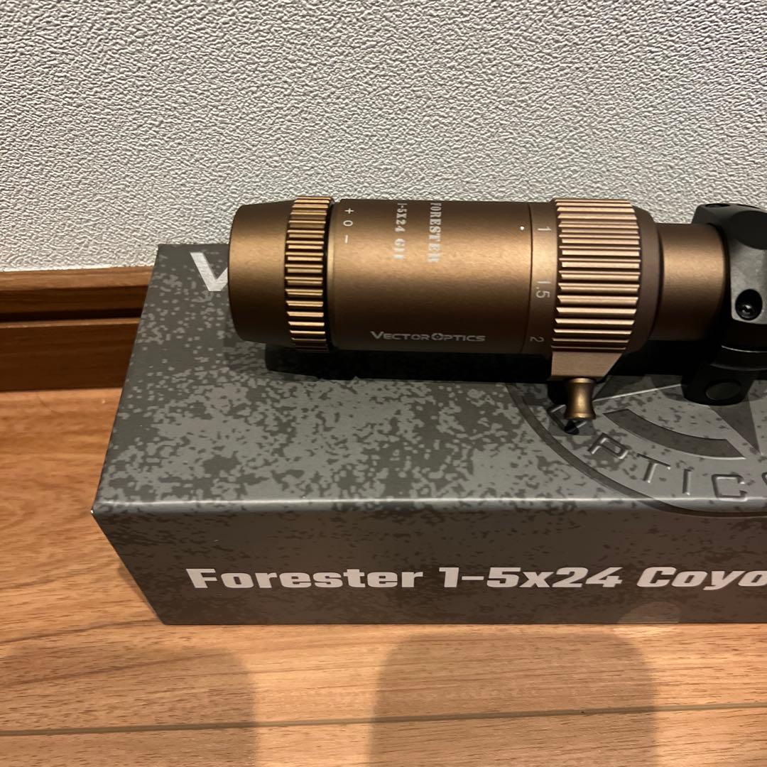 限定 ベクターオプティクス スコープ 1-5×24 タンカラー