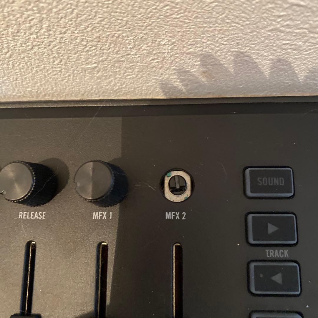 【訳あり品】【送料無料】KORG TRITON taktile TRTK-49