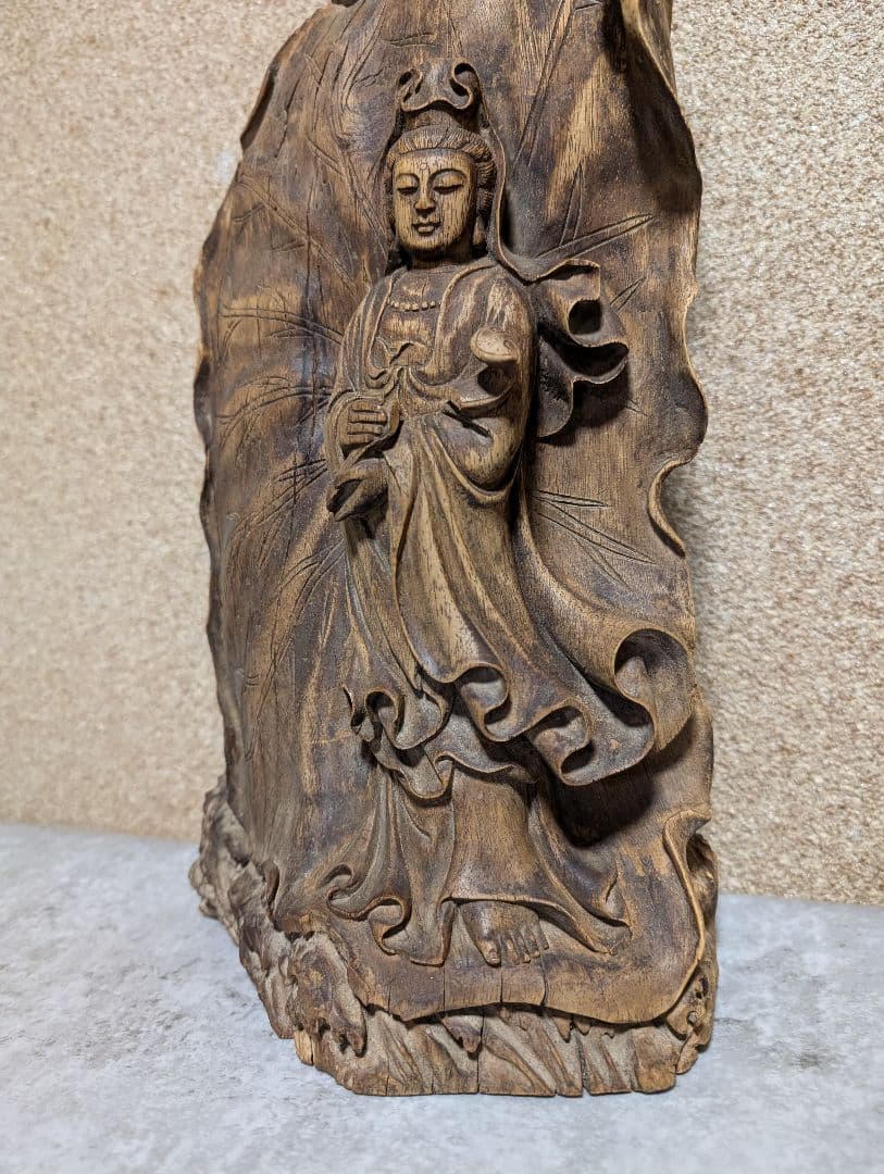 天然木 彫刻 観音像 流木造り レリーフ 木彫り 仏像 高さ36.5cm