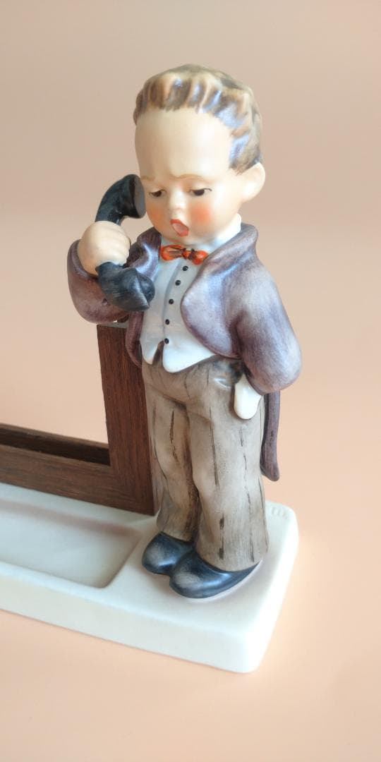 お値引き　ビンテージ フンメル人形 万年カレンダー 電話をかける少年 置物