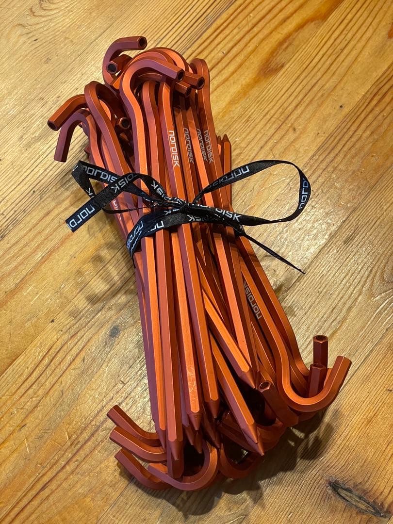 【約60%OFF・未使用】ノルディスク純正アルミペグ 19cm 42本