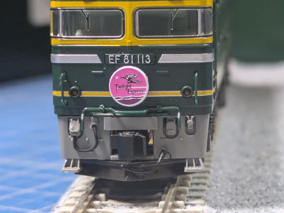 3066-2 EF81 トワイライトエクスプレス色 エアーホース取り付け加工品