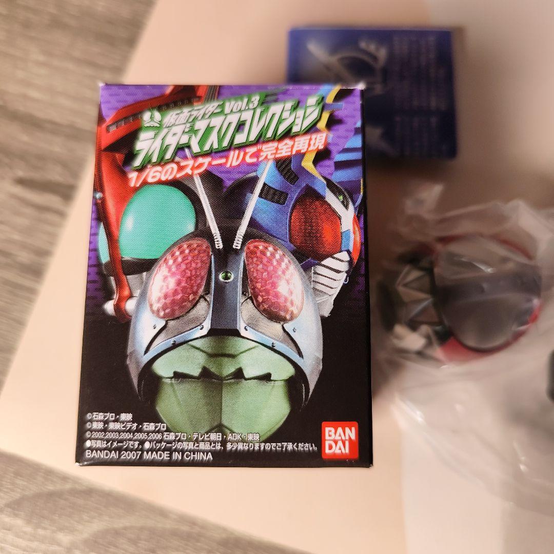 仮面ライダーファイズ 発光台座 仮面ライダー ライダーマスクコレクション