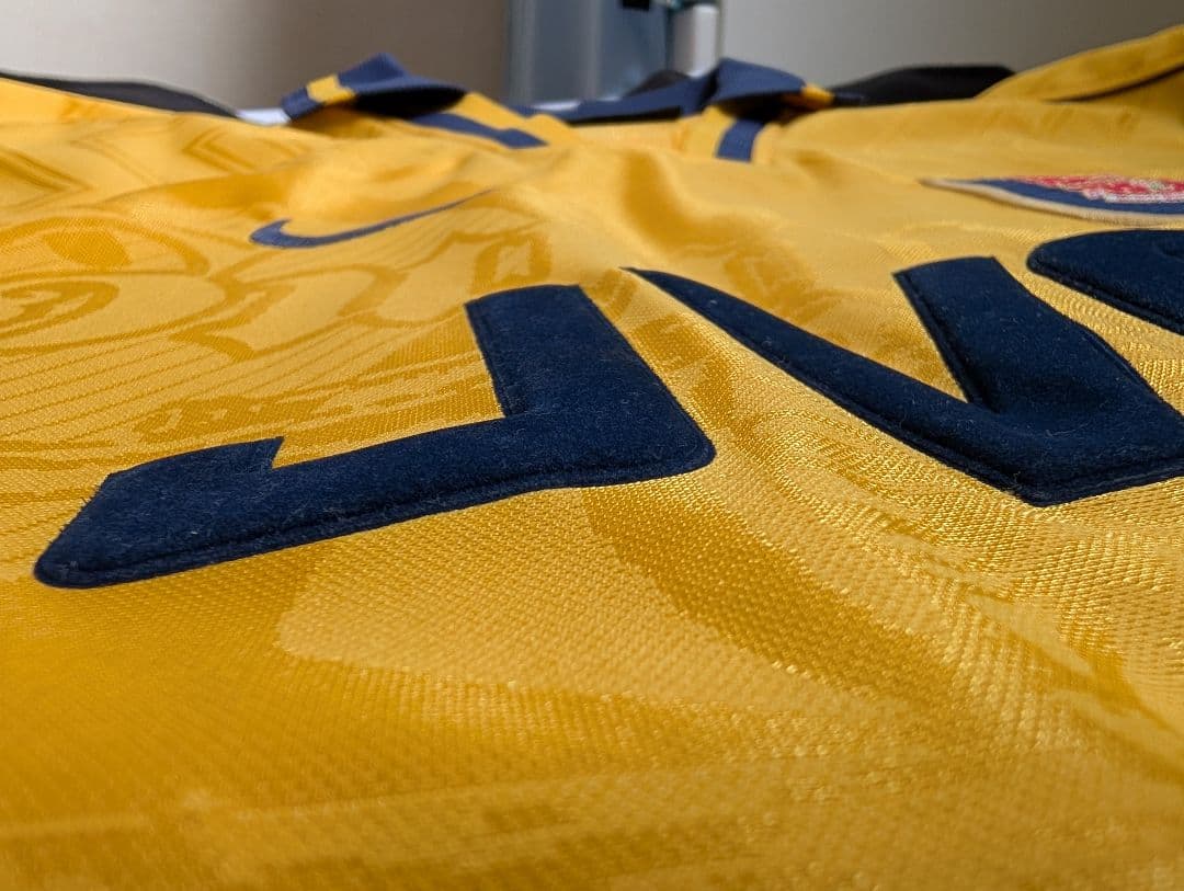 【希少・美品！】アーセナル/デニス・ベルカンプ/A/96-97シーズンモデル