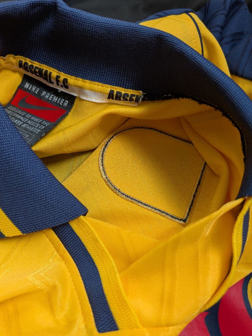 【希少・美品！】アーセナル/デニス・ベルカンプ/A/96-97シーズンモデル