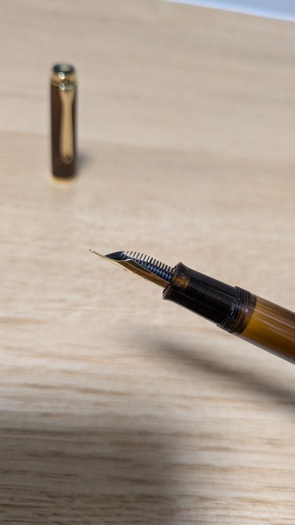 ペリカンM200　EF　スモーキークォーツ