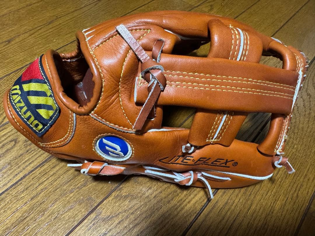 グローブ Mizuno World Win LITE FLEX