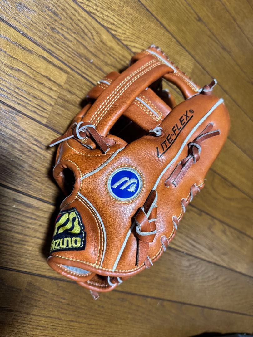 グローブ Mizuno World Win LITE FLEX