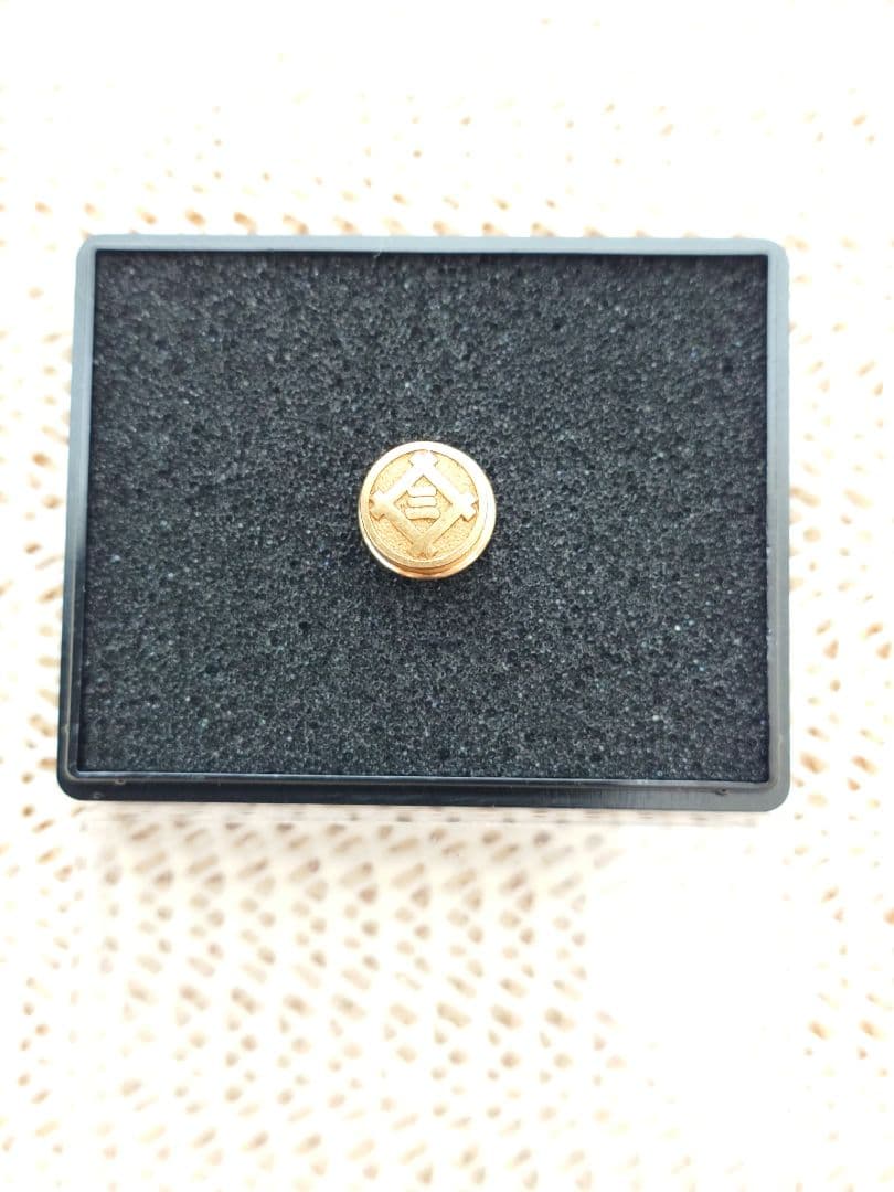 ♦丸に井桁に三♦超希少♦三井グループ♦社章 ⭐️商売の祖 三井越後屋で有名企業