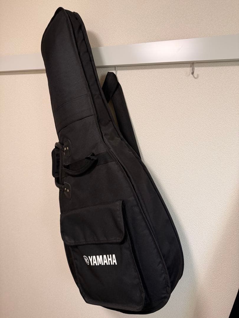 ヤマハAPX700II エレアコ　ケース付