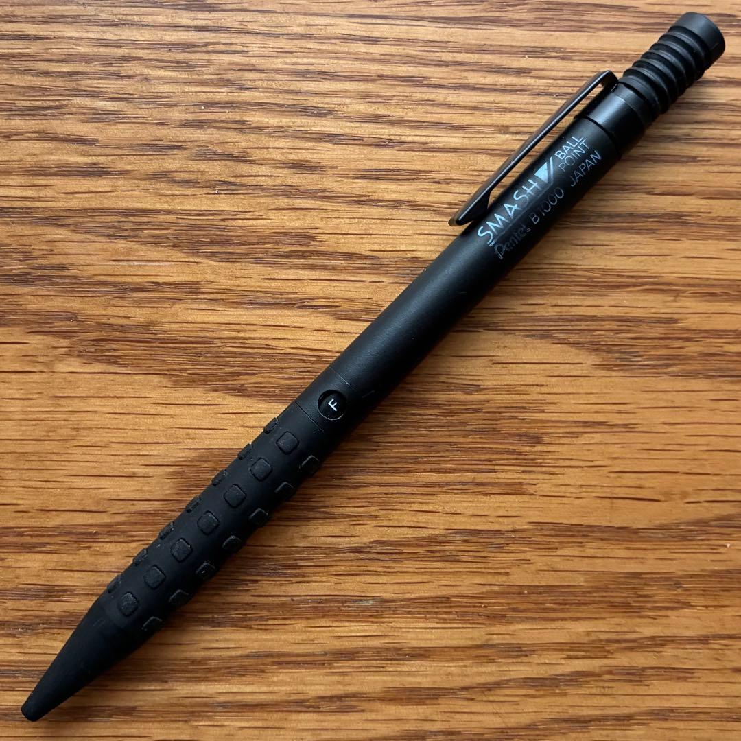 pentel SMASH ボールペン